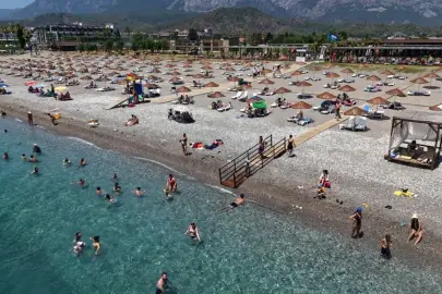 Ücretsiz halk plajı sayısı 23'e yükseliyor: Çeşme'den Bodrum'a, Marmaris'ten Belek'e...