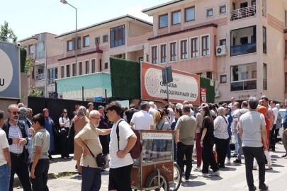YKS'nin ikinci oturumu AYT başladı: 1,6 milyon aday ter döküyor