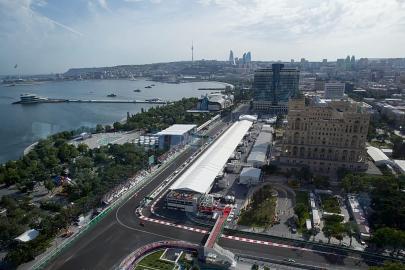 Azerbaycan, Almanya ile ilişkilerini petrol ve gazın ötesine taşıdı