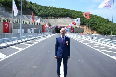 Bakan Uraloğlu duyurdu: Yalova-Armutlu yolu hizmete açıldı! Bir saatlik yol yarım saate düştü