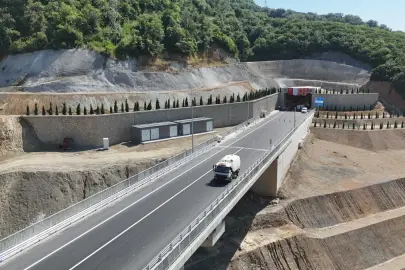 Bakan Uraloğlu duyurdu: Yalova-Armutlu yolu yarın hizmete açılıyor! Seyahat süresi yarım saat kısalacak