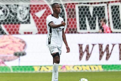 Beşiktaşlı Tiago Djalo: İyi bir oyunla kazandığımız için mutluyuz