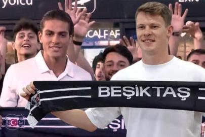 Beşiktaş'tan kaleye çifte transfer: Alexander Nübel ve Doğan Alemdar İstanbul'a geldi