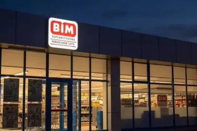 BİM’den sektöründe bir ilk! Dikey dizi serisi “Mahalle” yayında