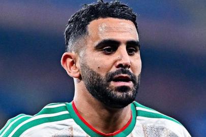 Cezayir'de bir dönemin sonu! Mahrez milli takımı bıraktı