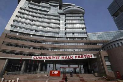 CHP'de 8 il başkanı görevden alındı
