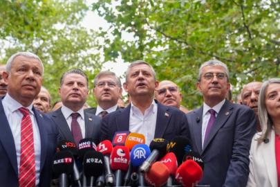 CHP'de yeni kopuş dalgası! 200'e yakın belediye başkanı Yeni Parti yolunda