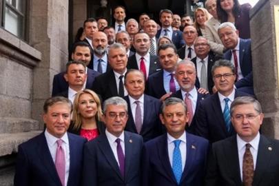 Çok konuşulacak iddia: Yeni Parti’den 10 vekil istifa edebilir!