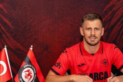 Çorum FK, Ylber Ramadani'yi transfer etti
