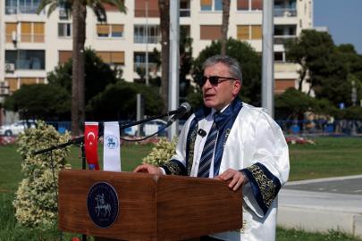Dokuz Eylül Üniversitesi 44. Yaşını Coşkuyla Kutladı