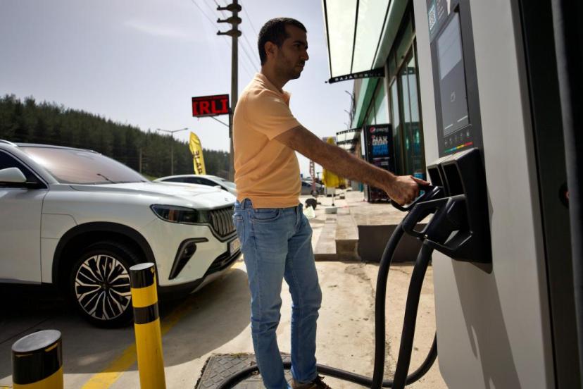 Elektrikli araçların şarj tüketimi yılın ilk yarısında yüzde 153,5 arttı