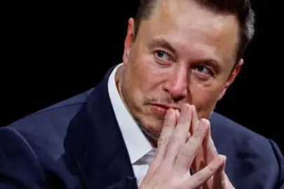Elon Musk'ın servetinde tarihi erime: Bir günde 58 milyar dolar eridi