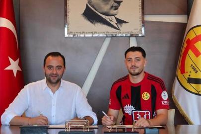Eskişehirspor'da iki imza
