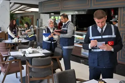 Etiket ve kasa fiyatı farklıysa düşük olan geçerli