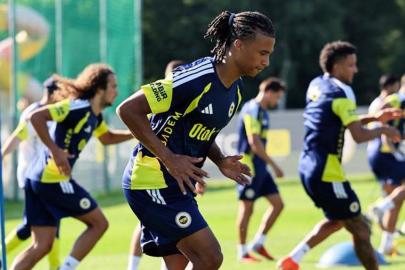 Fenerbahçe, Avusturya kampında göz doldurdu