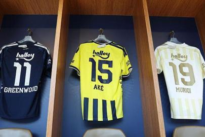 Fenerbahçe'de yeni transferlerin forma numaraları belli oldu! Greenwood, Ake, Muriqi…