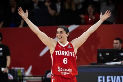 Galatasaray'da Gökşen Fitik ile sözleşme uzatıldı