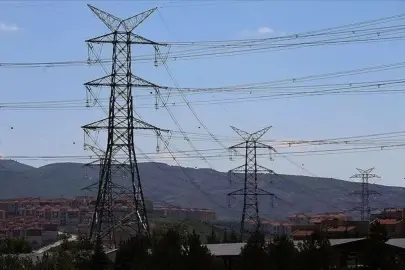 IEA Raporu: Küresel elektrik talebi yüzde 3,6 büyüyecek! Yenilenebilir enerji kömürü geride bırakacak