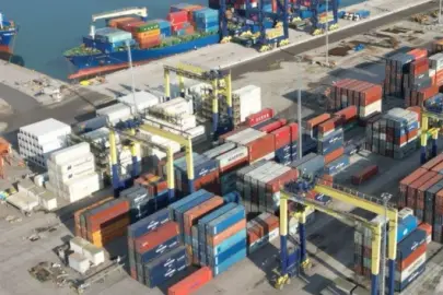 İhracat yılın ilk yarısında 136 milyar doları aştı 
