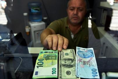 İncelenen Avrupa ülkelerinin üçte birinde reel ücretler 2021 seviyesinin altında kaldı