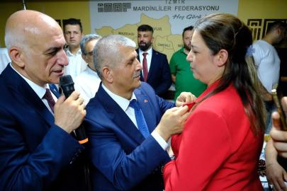 İzmir'de 278 Mardinli Partilerinden İstifa Ederek MHP'ye Katıldı