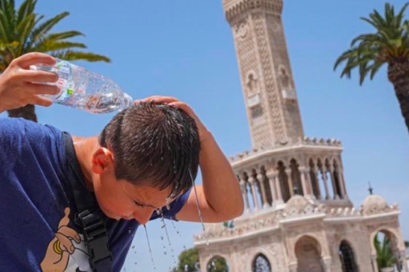 İzmir'de sıcaklıklar yeniden 40 derecenin üzerine çıkacak