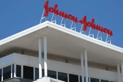 Johnson & Johnson'dan talk davası için yeni hamle: 5,5 milyar dolarlık uzlaşma teklifi!