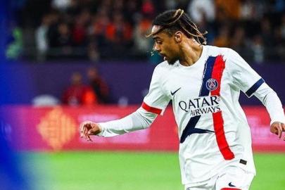 Liverpool, PSG'ye boyun eğmeyi reddediyor! Barcola da transferde inatçı