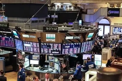 New York borsası düşüşle açıldı