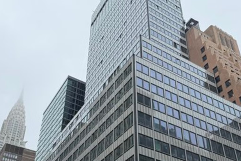 New York'ta 37 katlı bina tahliye edildi: İki taşıyıcı çelik kolon büküldü, çok sayıda çatlak oluştu