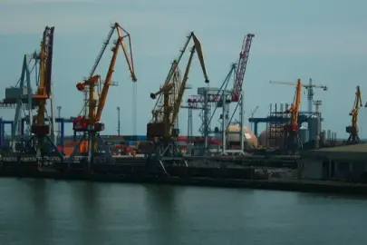 Rusya Odessa Limanı’na saldırı düzenledi 