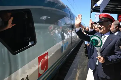 Sakarya'ya 2 dev yatırım: Pamukova nüfusunu geçti! YHT 41 bini aşkın yolcuya hizmet verdi