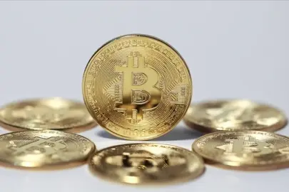 Tarihi eşik aşıldı! Bitcoin yatırımcısı sayısı altını geçti