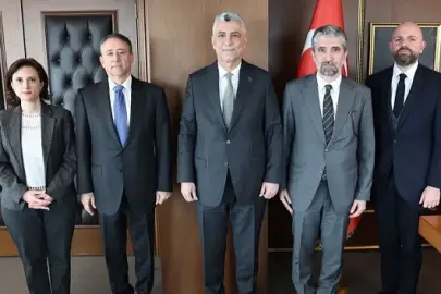 Ticaret Bakanı Bolat TÜSİAD Başkanı Ozan Diren'i kabul etti: Üretim ihracat ve yatırım konuları ele alındı