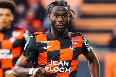 Trabzonspor'da savunmaya fırsat transferi: Darlin Yongwa