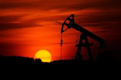 Türkiye'nin petrol ithalatı mayısta arttı