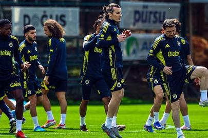 Ve Fenerbahçe'de imza an meselesi! 1 yıllık sözleşme imzalanacak...