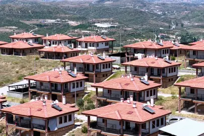 Yangının üzerinden 5 yıl geçti! Bakan Kurum'dan Malatya paylaşımı: Yaptığımız yuvalarda huzur var