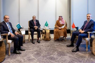 Bakan Fidan Mısır, Pakistan, Suudi Arabistan Dışişleri Bakanları ile görüştü