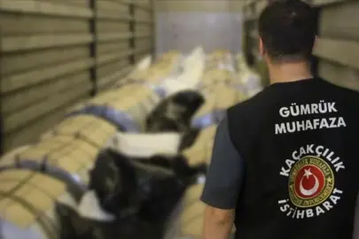 Bakanlıktan zehir tacirlerine büyük operasyon! 810 kilogram uyuşturucu yakalandı