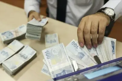 Bankacılık sektörünün mevduatı azaldı