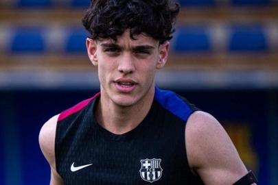 Barcelonalı Hector Fort'u Real Sociedad kaptı