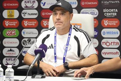 Çaykur Rizespor Teknik Sorumlusu Ekrem Dağ'dan Konyaspor açıklaması: Hak ettiğimiz bir 3 puan