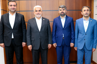 Dr. Kuruçay: HÜDA PAR’ın karma eğitim kanun teklifi toplumsal bir talebin yansımasıdır