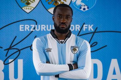 Erzurumspor FK, Ganalı futbolcu Elisha Owusu'yu kadrosuna kattı