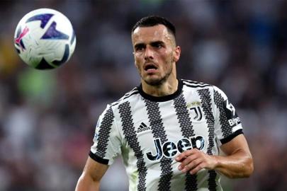 Eski Fenerbahçeli Filip Kostic'in yeni adresi Hollanda oldu