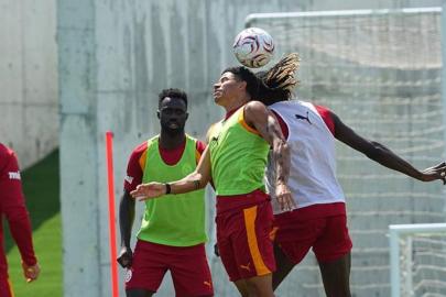 Galatasaray, hazırlıklara devam ediyor