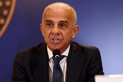 'Gençlerbirliği maçının ertelenmesini istedik ama ertelenmedi!' Fenerbahçe'de Oğuz Çetin'den açıklama...