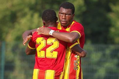 Göztepe'de Armstrong yıldızlaştı!