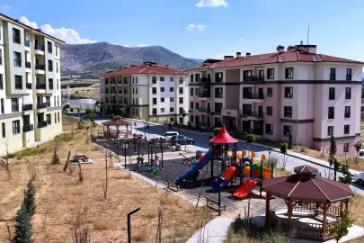 İlk Evim Projesi'nde anahtarlar teslim edildi! Bakan Kurum'dan İkizce paylaşımı: Her yuvada devletimize olan güven var
